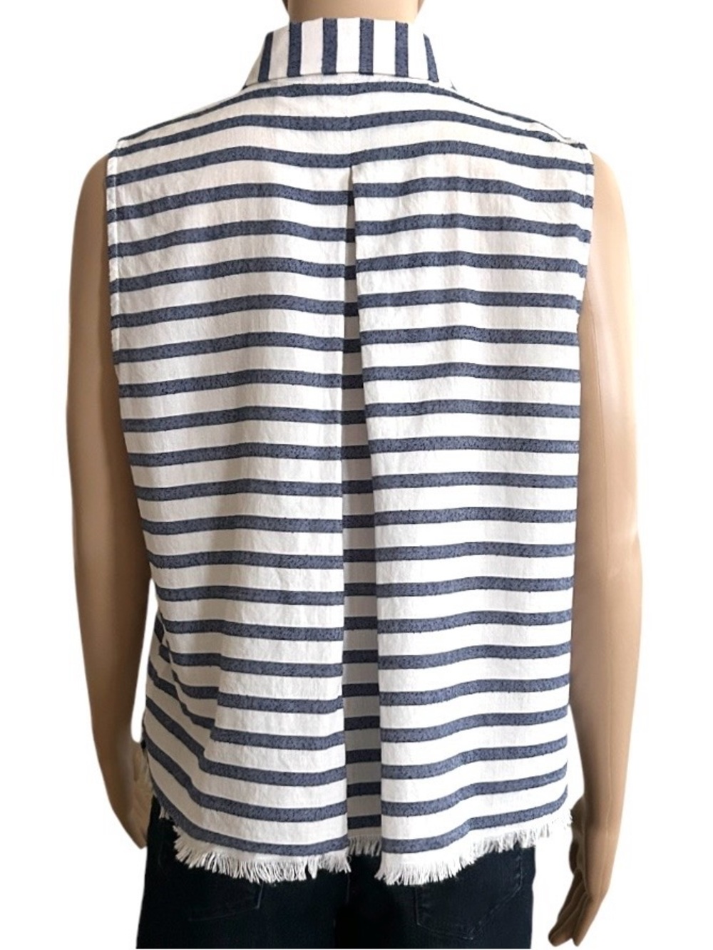 💐Madewell  Moment Denim Blue and White Striped Button-Down Top with Fringe M - Picture 2 of 5